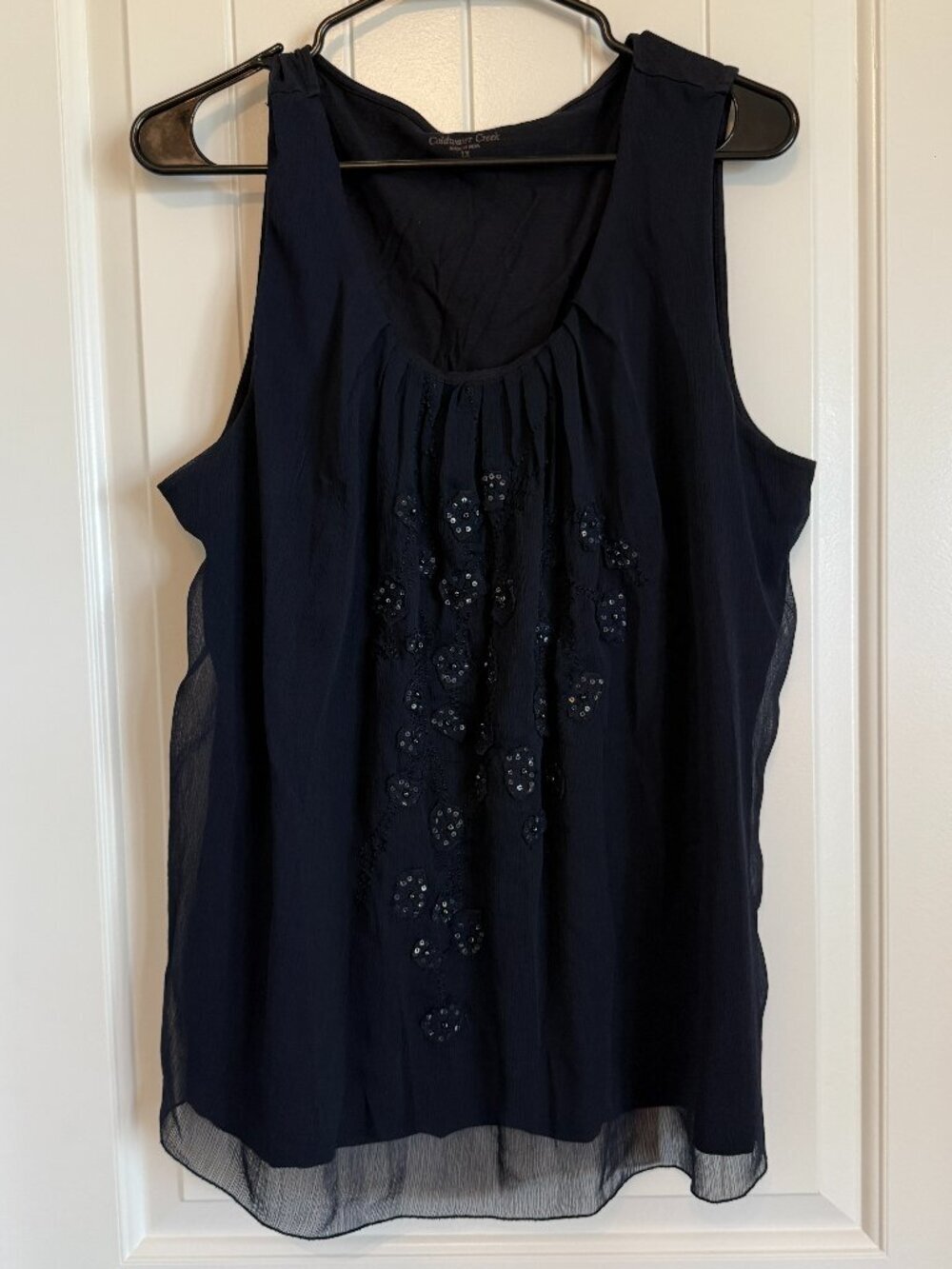 Coldwater Creek elegant navy sleeveless blouse with shimmering sequin. Size 1X